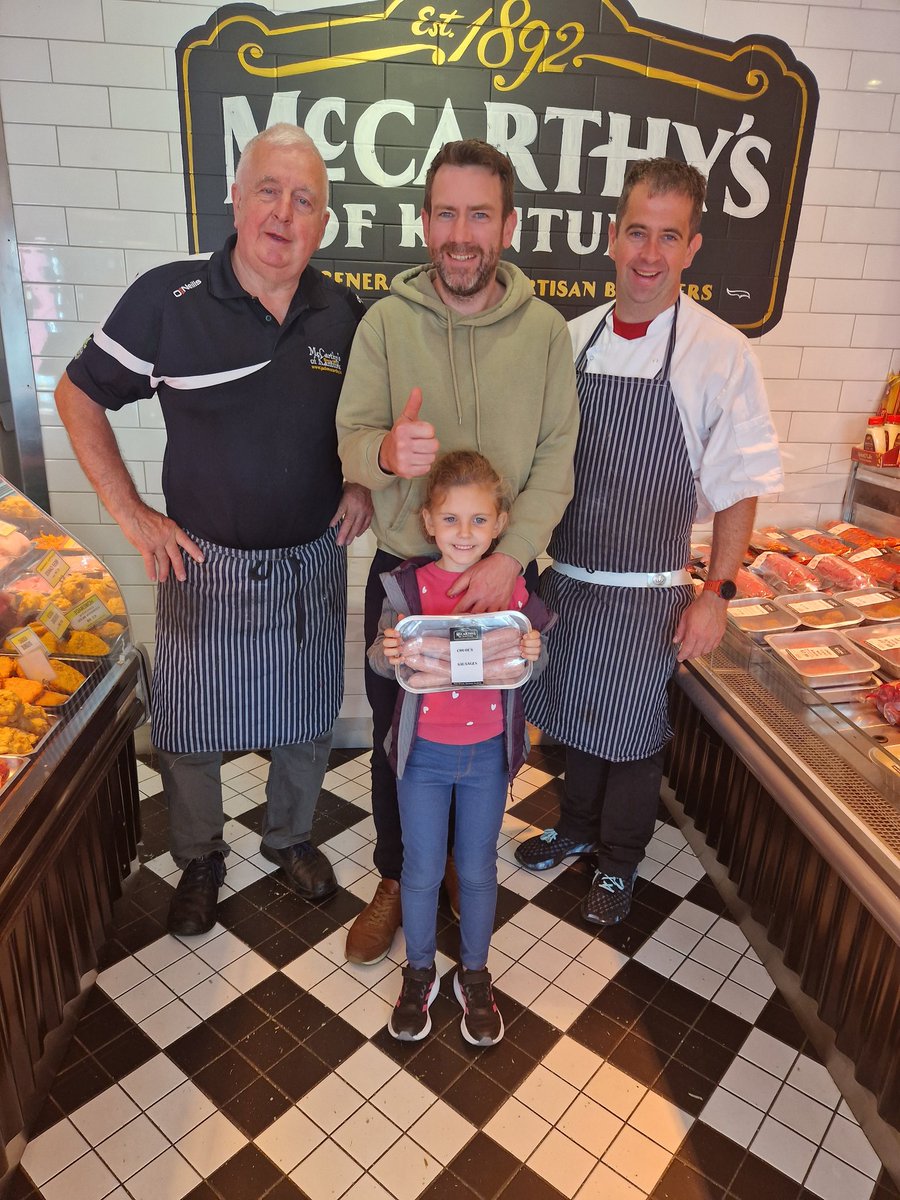 chadpbyrne's tweet photo. Two Kanturk legends right there,
Tour of the workshop and checking out there curing,chacoutrie and brining ,an Irish butchers with a Difference,first time I was able to find Guanciale which they make themselves, fair play lads looking forward to trying out all the goodies https://t.co/651Z9zX9QG