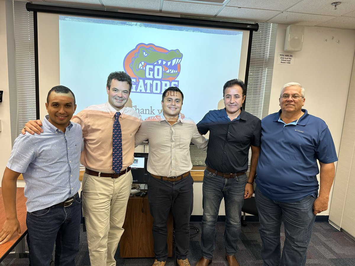 UFIFAS_IRREC's tweet photo. Newly-minted PhD, Dr. Jonathan Clavijo!
Dr. Clavijo researched Florida peaches ๐ and was supervised by #UFIFASIRREC Dr. Rossi and #UFIFASExt faculty member Dr. Sarkhosh.
@UFRootBioLab https://t.co/BrhXcCiKlC