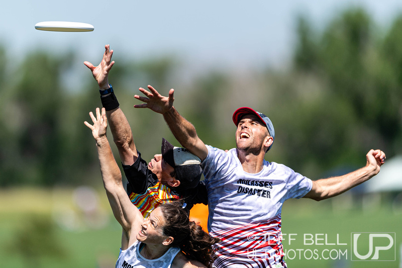 UltiPhotos (@ultiphotos) on Twitter photo Monday Highlights from the first two final rounds at Masters Championships 2023 are UP ultiphotos.com/usau/masters/c… 🙌☀️ Check back soon for more! 📸 Photos by @jeffbellphoto, @sandycanetti, <a href="/WilliamBrotman/">Brody</a>, Jeff Albenberg, <a href="/photorobmac/">Robert Engelbrecht</a>
<a href="/USAUltimate/">USA Ultimate</a> Monday Highlights from the first two final rounds at Masters Championships 2023 are UP ultiphotos.com/usau/masters/c… 🙌☀️ Check back soon for more! 📸 Photos by @jeffbellphoto, @sandycanetti, <a href="/WilliamBrotman/">Brody</a>, Jeff Albenberg, <a href="/photorobmac/">Robert Engelbrecht</a>
<a href="/USAUltimate/">USA Ultimate</a>