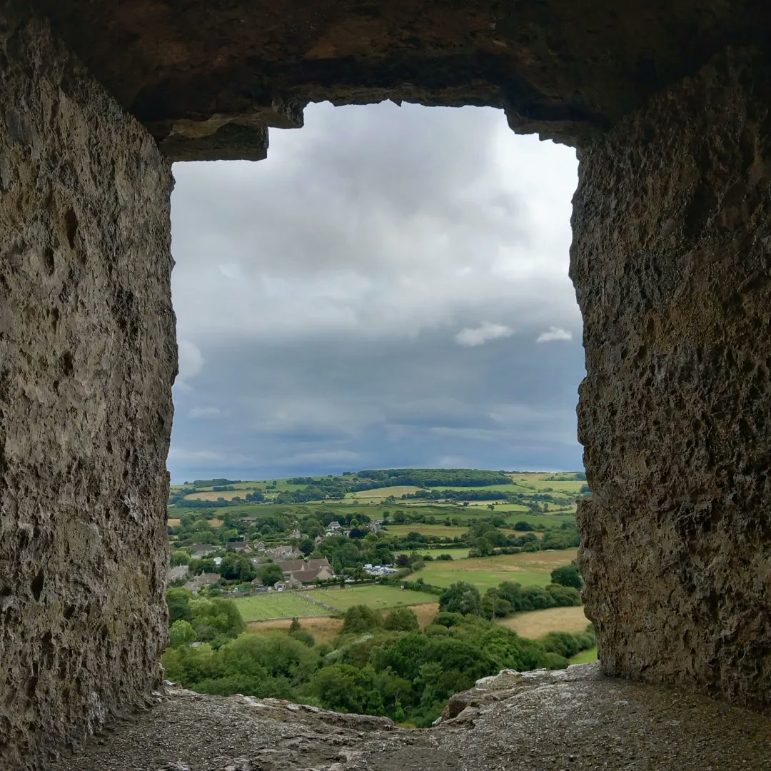 lazyperfection's tweet photo. A walk around Corfe Castle #walking #dorset #visitdorset #corfecastle #historicbuildings #history #castleruins #castle #localtourists #outdoors #landmark #historiclandmark @nationaltrust @VisitDorset https://t.co/JvQrN7Og7s