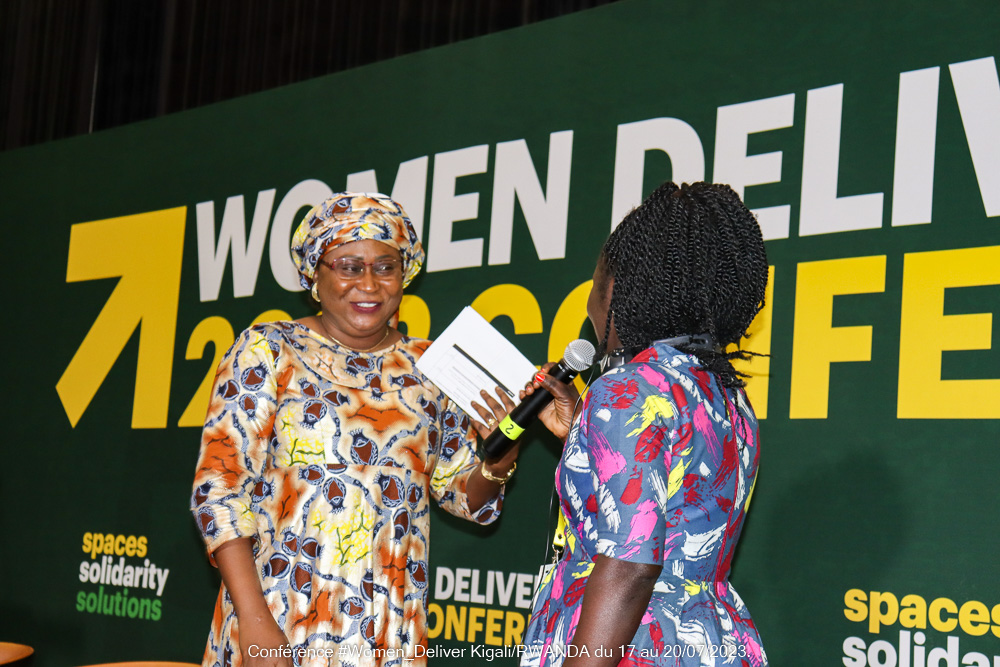 CentreOdas's tweet photo. 📢 Le #MouvementODAS a présenté à #WD23 devant la Commissaire Janet Ramatoulie Sallah-Njie de @ACHPR ses recommandations pour l'application du #ProtocoleMaputo en Afrique, incluant les droits en santé sexuelle et reproductive.
Recos 👉🏽 https://t.co/LjMkN4UaxH
#ODASWD23 #Maputo20 https://t.co/eqHT6Qpyex