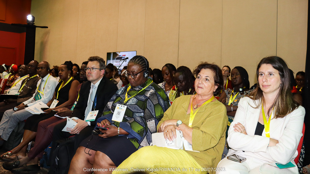 CentreOdas's tweet photo. 📢 Le #MouvementODAS a présenté à #WD23 devant la Commissaire Janet Ramatoulie Sallah-Njie de @ACHPR ses recommandations pour l'application du #ProtocoleMaputo en Afrique, incluant les droits en santé sexuelle et reproductive.
Recos 👉🏽 https://t.co/LjMkN4UaxH
#ODASWD23 #Maputo20 https://t.co/eqHT6Qpyex