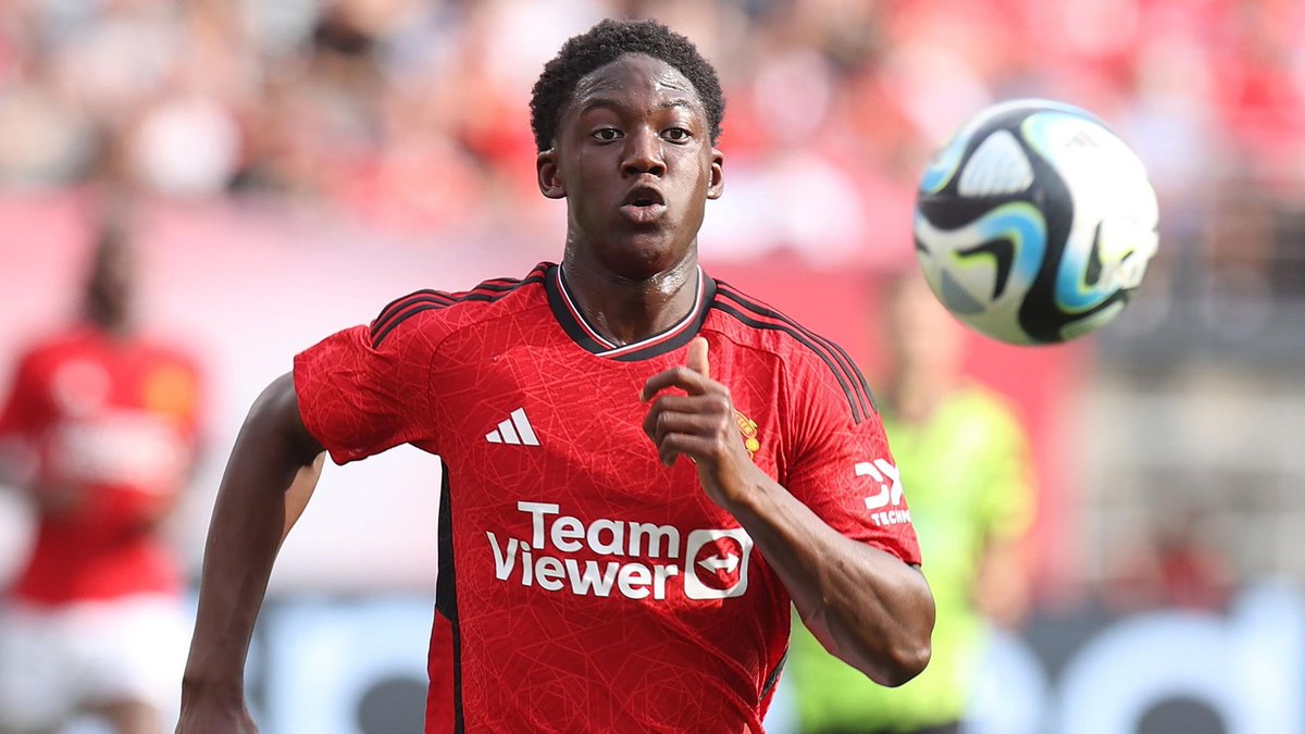 UnitedStandMUFC's tweet photo. 🚨 Both Zidane Iqbal and Charlie Savage were allowed to leave this summer, as Kobbie Mainoo was already ahead of them in his development. [@RobDawsonESPN] #mufc https://t.co/RnDwDFNbp1