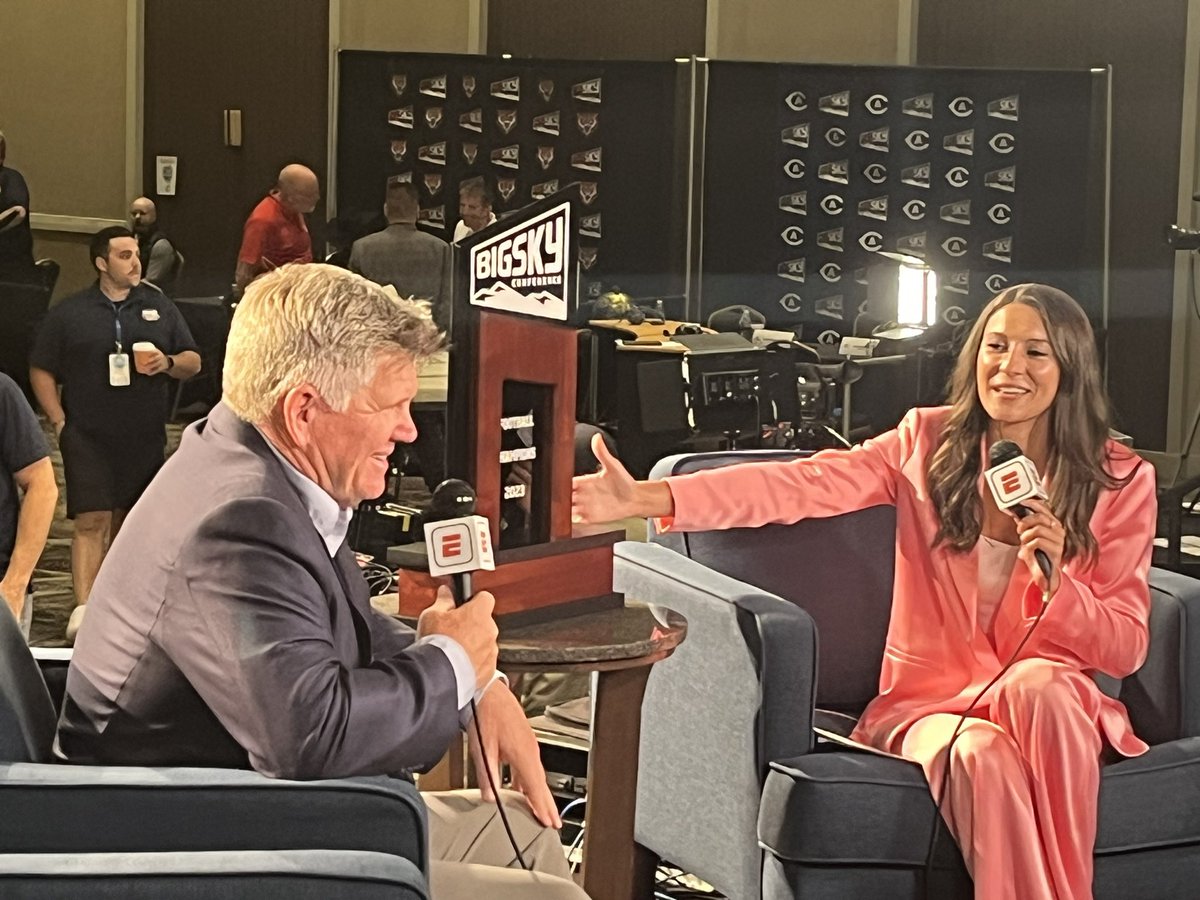 UCDfootball's tweet photo. Under the bright lights on the set of @espn. #GoAgs https://t.co/EBbBuR6Pz0