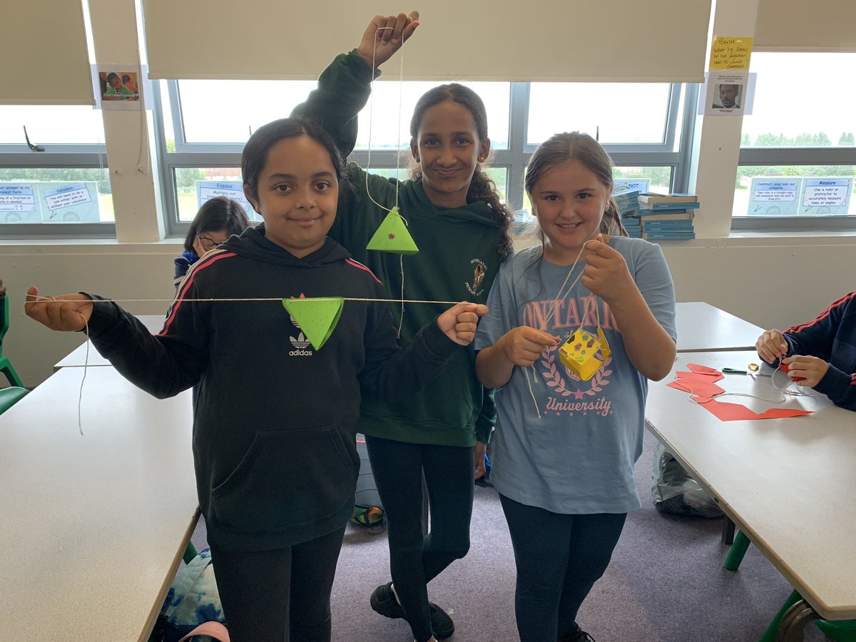 MathsProspect's tweet photo. Great first maths session at @kaprospect Summer School. We made pull up nets using a great resource from @ATMMathematics https://t.co/ZmcVLhJKLr