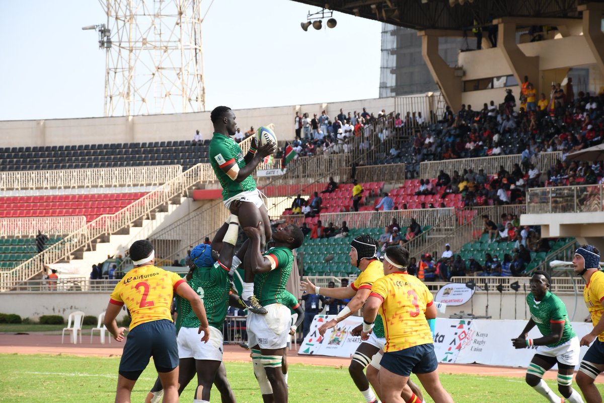 moyasa_ke's tweet photo. Still on the energy and excitement of the #WorldRugbyU20s, we move to day 3 where Kenya is set to play Hong Kong China tomorrow on the 25th July, 2023 at Nyayo National Stadium. Show support to #TeamChipu as they battle it out in the field. Matches will kick off as from 10.00am. https://t.co/vOyEh9SR5t