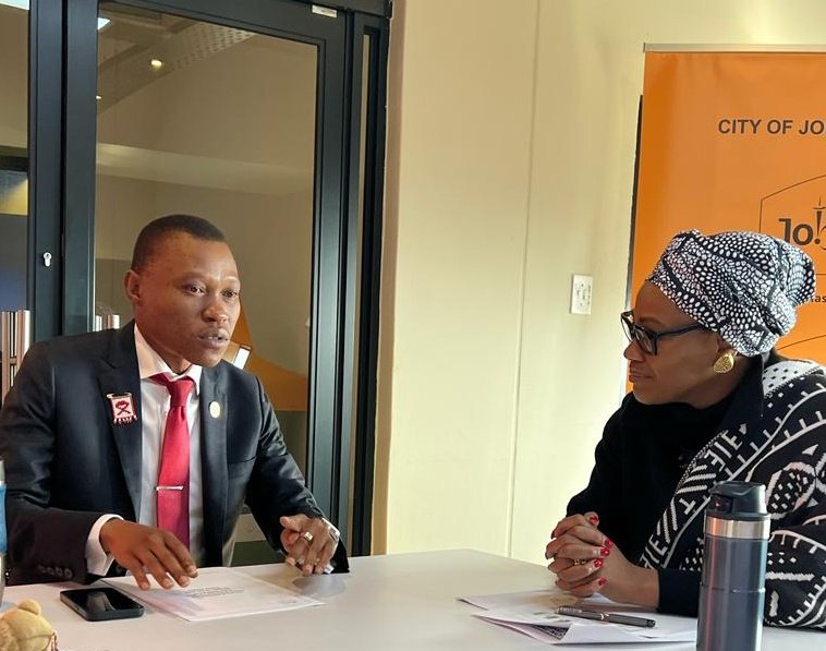 EvaKiwango's tweet image. .@unaids excited to join @CityofJoburgZA today to launch #UequalsU campaign. Thank you Exec. Mayor @KabeloGwamanda for your political &amp;amp; financial commitment to put the City on the path that #endsAIDS by 2030. @anneshongwe @Winnie_Byanyima @AchrekarAngeli