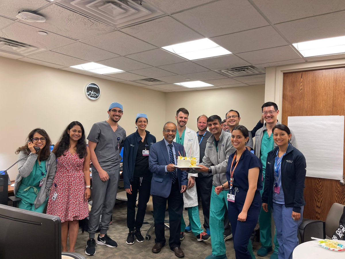 Celebrating another trip around the sun for one of our nicest attendings Dr. Jain 🎉 🥳 and yes, we’re that happy to answer your consult call.