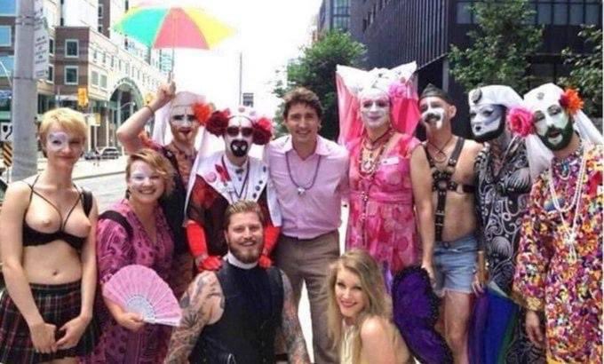 Oh look... a bunch of mentally ill Canadians are getting ready for a field trip... Where do you think they're going?