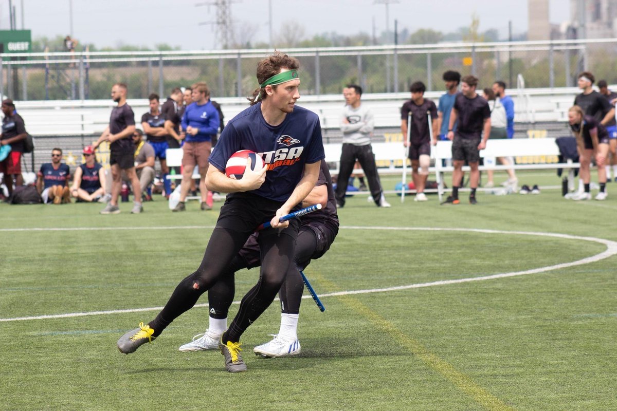 Today’s spotlight are our national champs - UTSA Quadball! Quadball is a co-ed, full contact club sport that competes nationally and accepts players from all different kinds of backgrounds. 

Find them at <a href="/UTSAQuadball/">UTSA Quadball</a> for more info! 

#UTSA