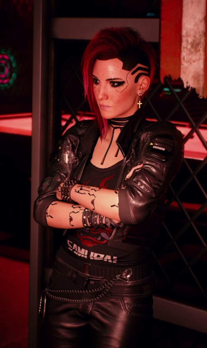She’s done it, finally, she’s officially the afterlife’s living legend.