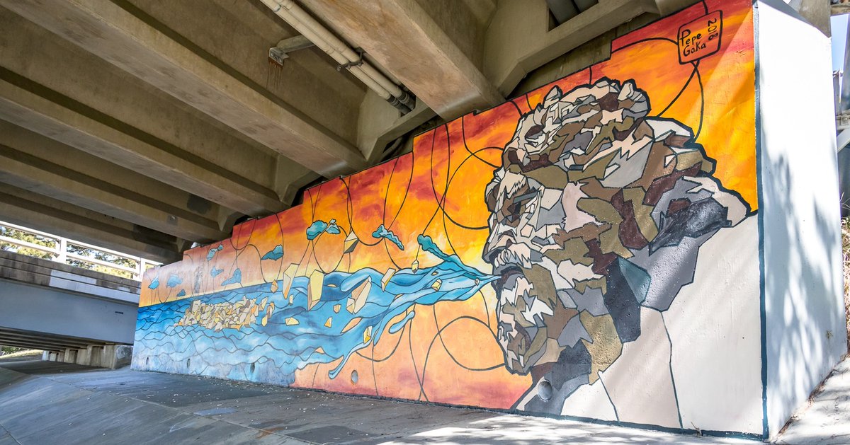 VABeachArts's tweet photo. #MuralMonday! π¨
Artwork: "Seashore Cathedral"
Artist: Pepe Gaka
Location: Rudee Loop
Learn more about this mural, and the rest of the Virginia Beach Public Art Program, at https://t.co/4SfEJVWMkW.
#vbarts #vbpublicart https://t.co/0o6PsLo5e7