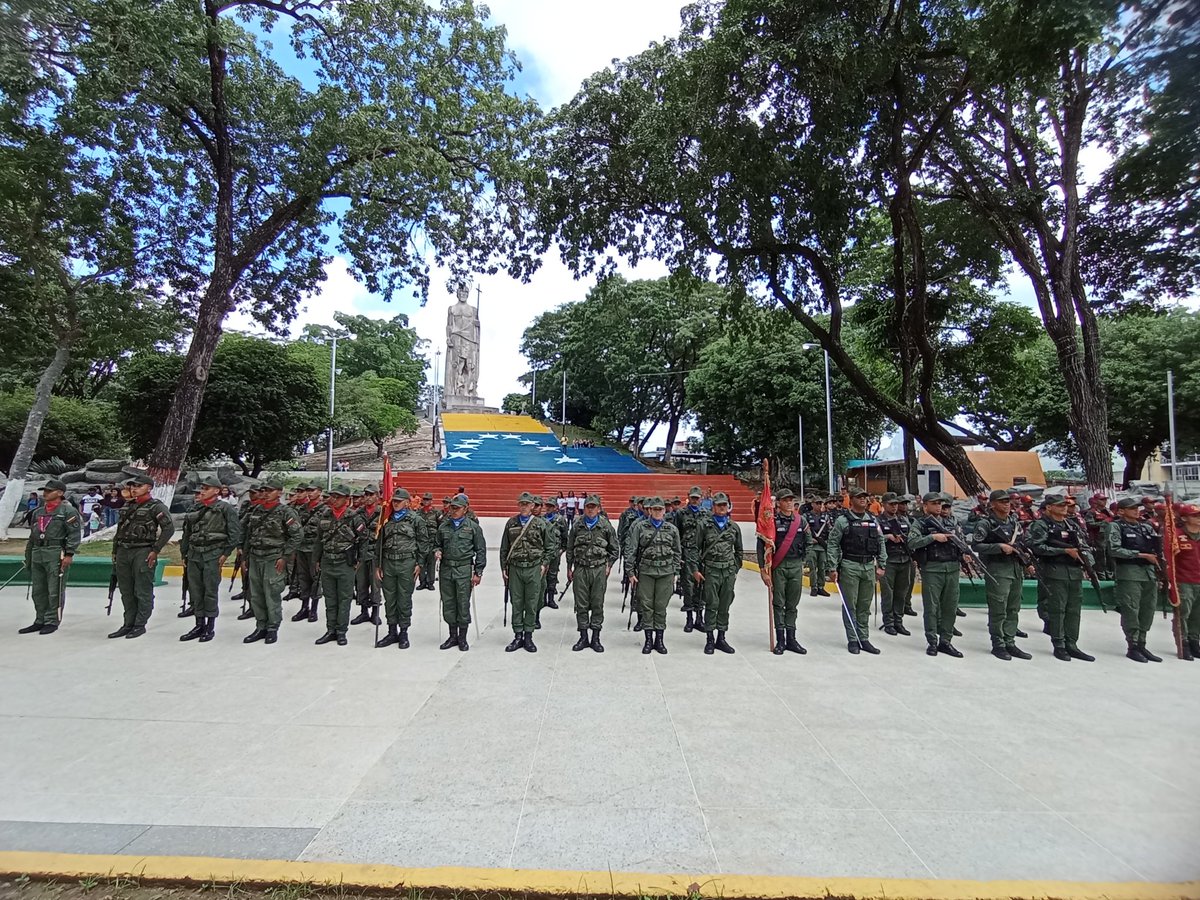 FANB En defensa de la Patria