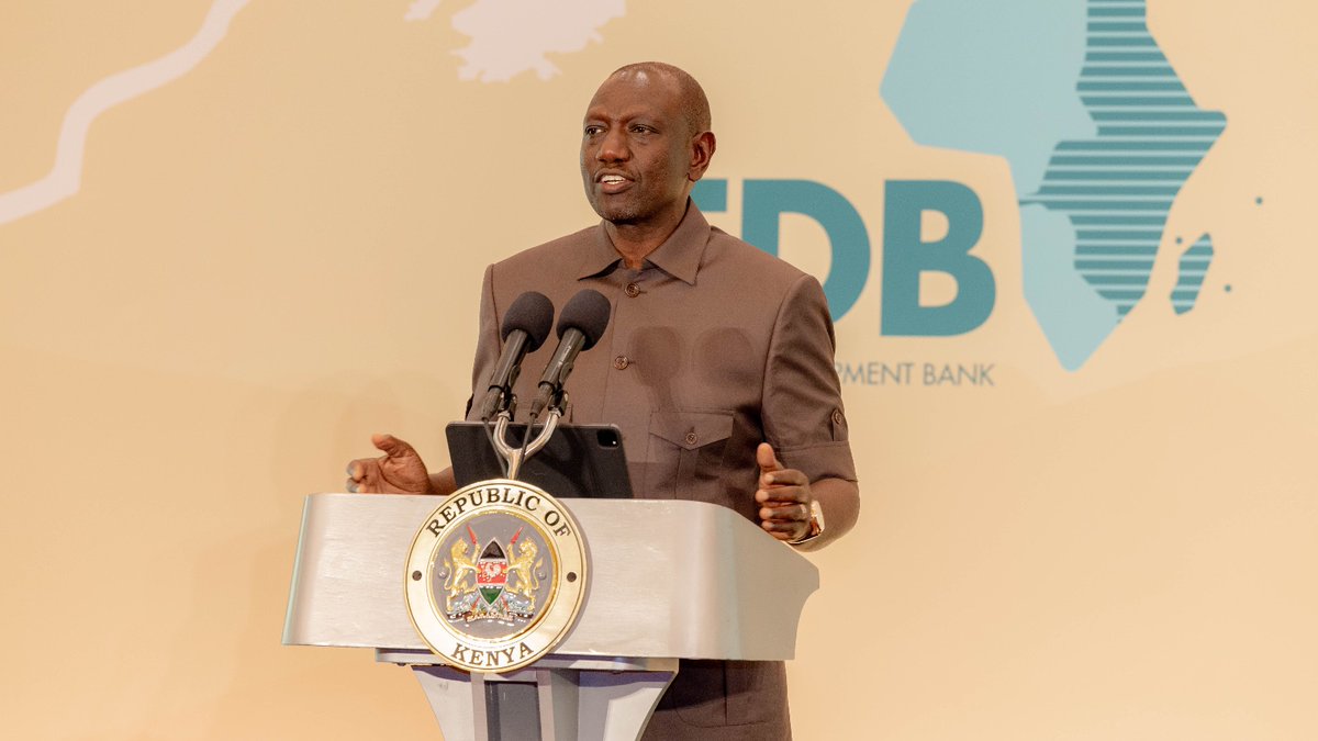 TheKaslim's tweet image. If you believe in Ruto's Presidency so far like ❤️ &amp;amp; RETWEET 🔁 WIDELY Mpaka Iwafikie all Kenyans Now.