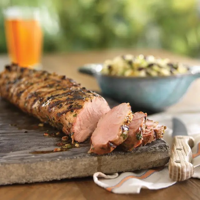 ArizonaPork's tweet image. All the summer flavors. This recipe uses fresh orange juice and grapefruit juice for a dish your family won’t pass up! ow.ly/VzvQ50PjNqt #nationalporkboard #porkcheckoff #pork #recipes #food #easyrecipes #summer #tenderloin
