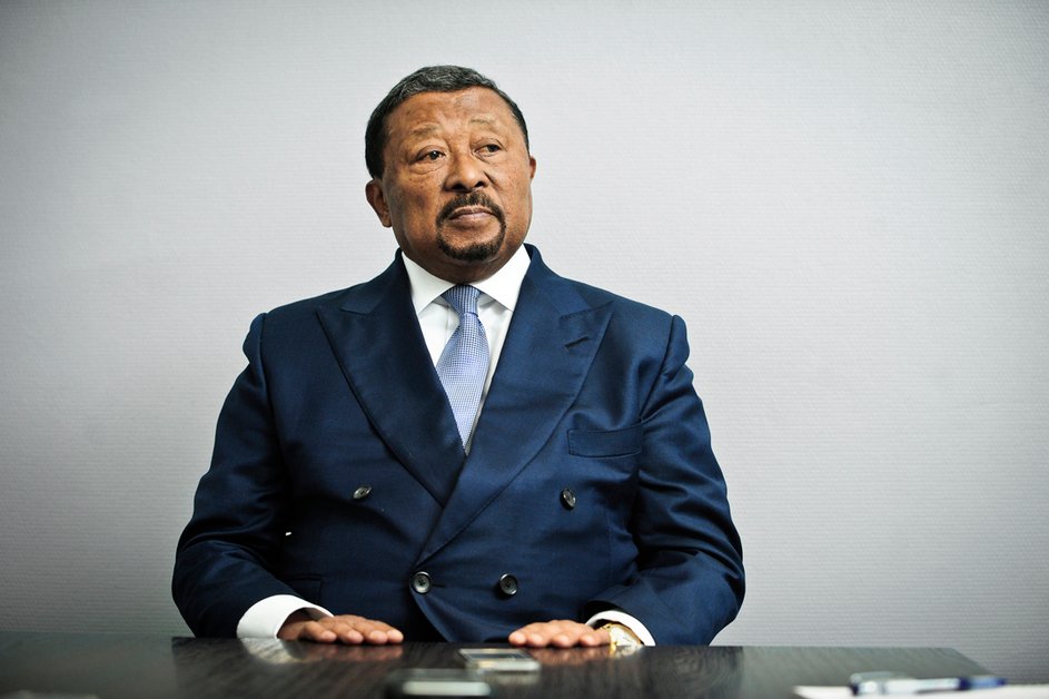 LBaryum's tweet photo. Est-il candidat à sa réélection à la présidence du #Gabon, ce bon vieux #JeanPing ?! 😂 https://t.co/Q2aVNO6V0T