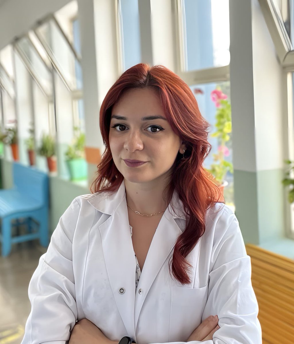 👩🏻‍⚕️👨‍⚕️🩺 Dr. Engilberta Sulku është mjekja e re kardiologe, që sapo i është bashkuar stafit të spitalit të #Matit, e mirëpritur nga banorët e kësaj zone.

6️⃣0️⃣ mjekë specialistë me kontratë me #MShMS u punësuan këtë vit në spitalet rajonale dhe bashkiake👍🏼

#MjekëPërShqipërinë 👩🏻‍⚕️👨‍⚕️