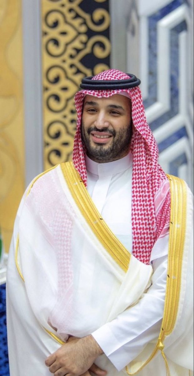 سموّ سيدي ولي العهد الأمير #محمد_بن_سلمان يتلقى دعوة رسمية لحضور قمة #منظمة_بريكس المُقامة في #جنوب_إفريقيا ، وتأتي هذه الدعوة ضمن 70 دعوة رسمية وجهت إلى زعماء دول العالم باستثناء الولايات المتحدة وبريطانيا وفرنسا التي طلب رئيسها ماكرون الحضور لكن طلبه اصطدم بالرفض الروسي.