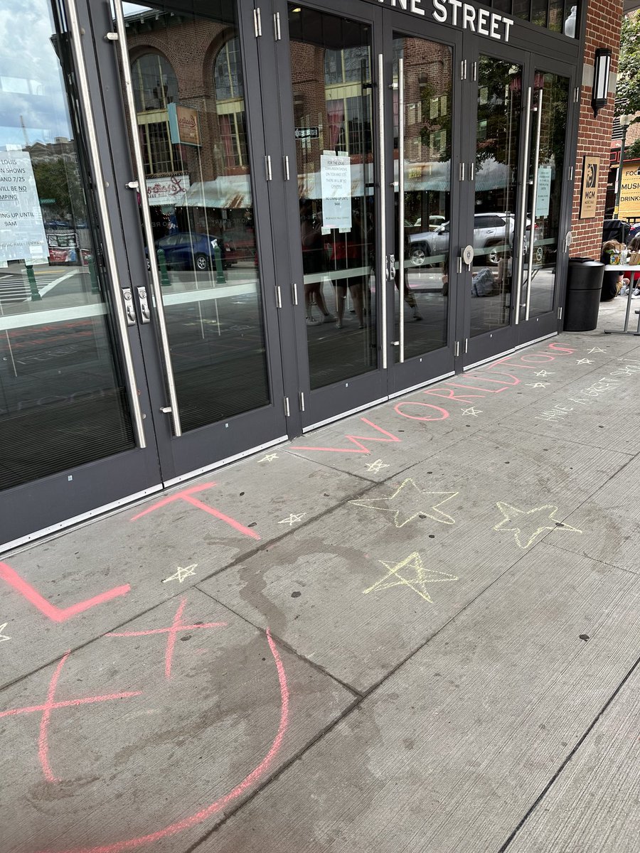 Louie pavement in front of the #FITFWTBoston venue.

📸: emmaswalls