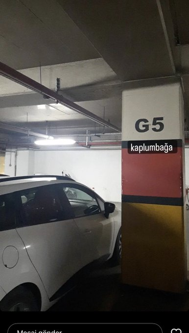 arkadasteroru's tweet photo. storylerime niye cevap vermiyo acaba diyip attigim story https://t.co/jxdnROyAHv