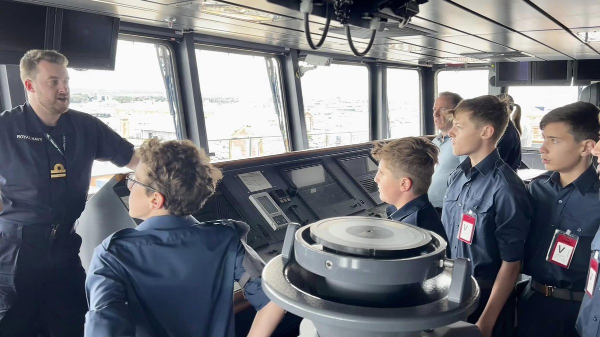 Today cadets &amp; staff from Havant Squadron were lucky to tour HMS Queen Elizabeth! The Royal Navy’s largest and most advanced warship built to date. We got an insiders view of the Bridge, flight deck, hangar &amp; more!
Where else but the Air Cadets do you get opportunities like this?