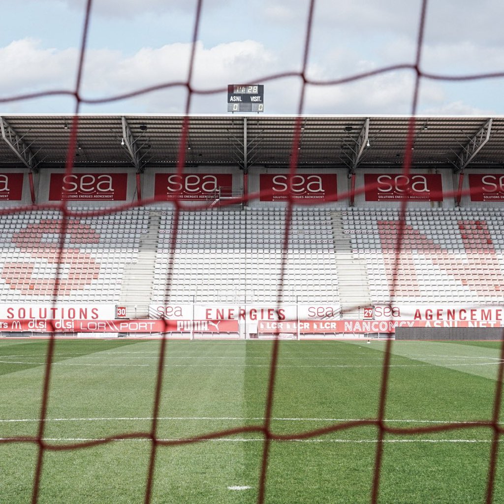 asnlfans's tweet photo. 🏟️ Pas de huis clos contre Villefranche, 5 matchs à huis clos partiel pour la tribune Piantoni ! 

La commission d’appel de la FFF a fait preuve d’une sévérité ciblée avec la fermeture pour 5 rencontres de la tribune Piantoni où se trouve le Saturday FC… 

(Via @lestrepublicain) https://t.co/xjmdTJXfnH
