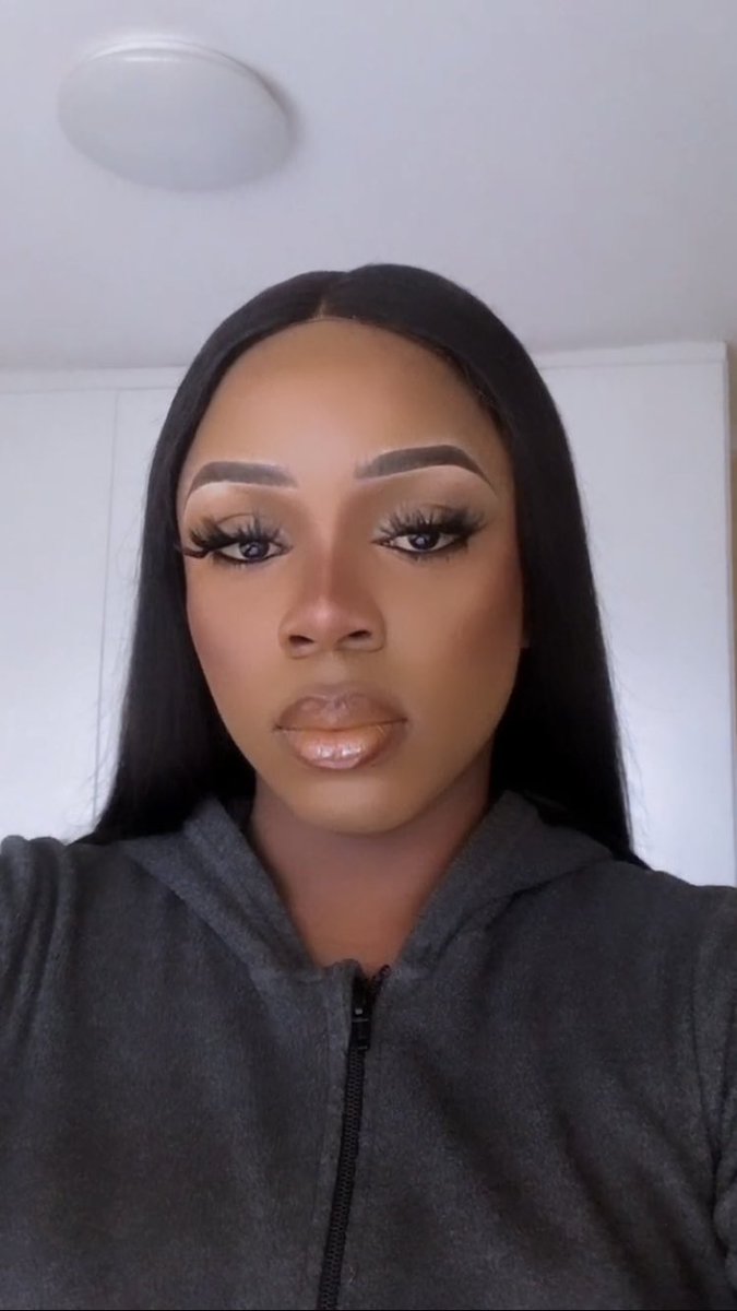 tt_marule's tweet photo. Just screenshots from a video🥺🥰 https://t.co/kWS3S1IycF