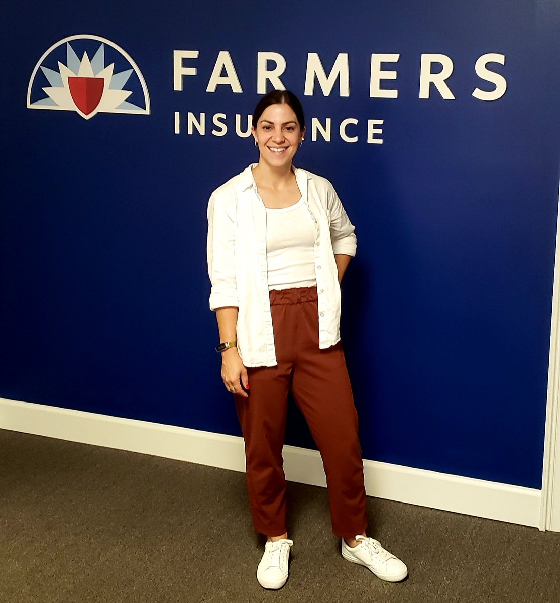 AgencyTaggart's tweet photo. It's always great when a Taggart visits the Taggart Agency. #sisters #family #insurance #farmersinsurance https://t.co/fOefuD1pFE