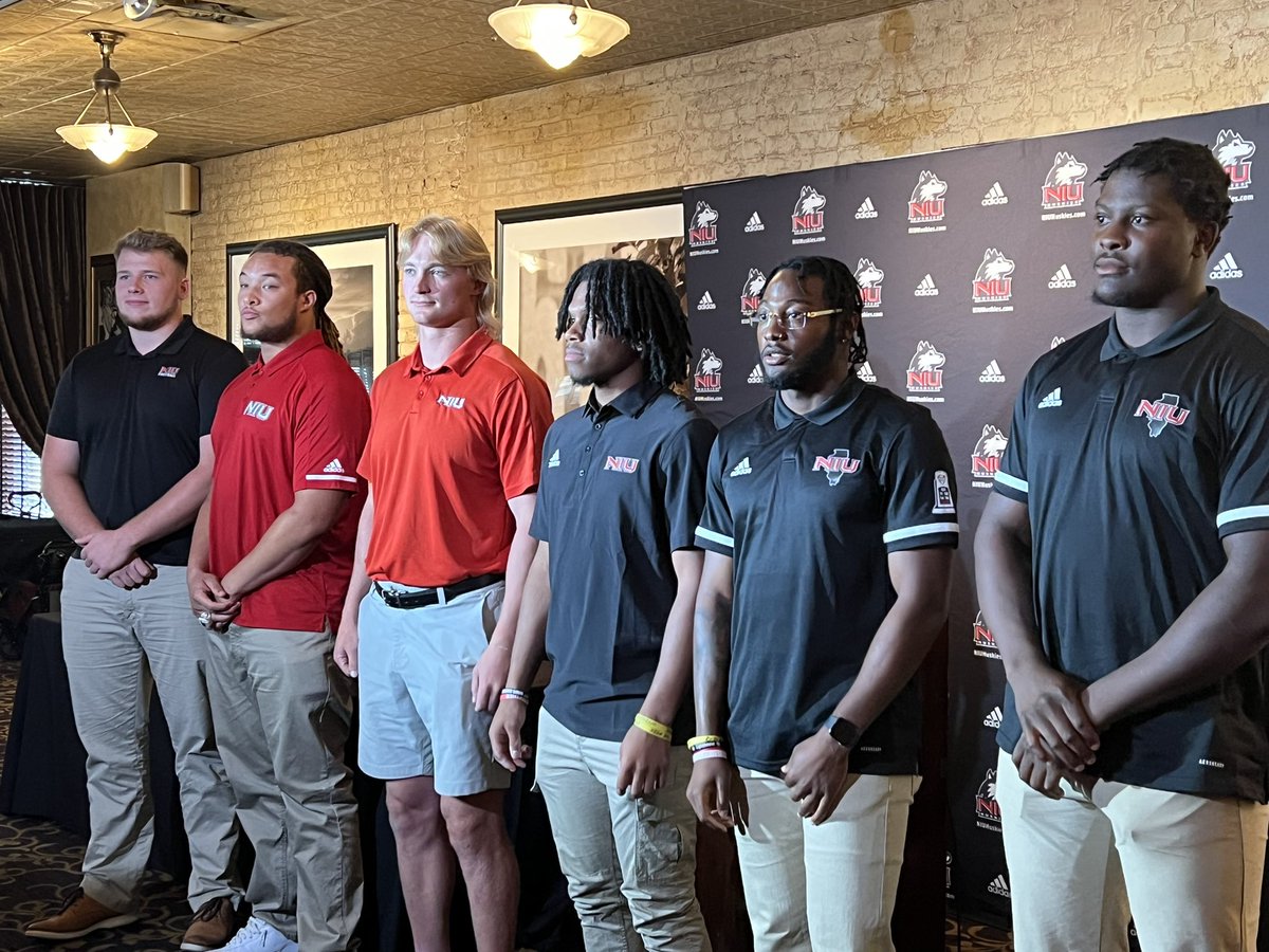 .@NIU_Football Chicago Media Day: The Huskies are “hungry” to win with 17 returning starters this season, including QB Rocky Lombardi who says he’s excited to be back and feeling 100% Hear from head coach Thomas Hammock and the team tonight on @cbschicago