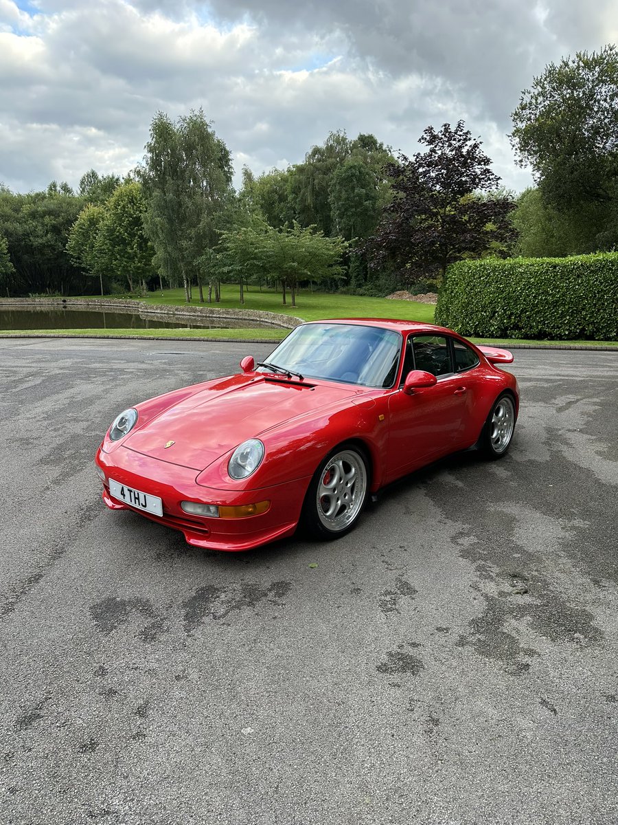 TomHartleyjnr's tweet photo. And as soon as it stopped raining, look what I got out!
#993RS #PorscheLegend #AirCooledLegend #GuardsRed #RightHandDrive #Keeper #SummerDriving #UsingTheToys https://t.co/ymfClaZo63