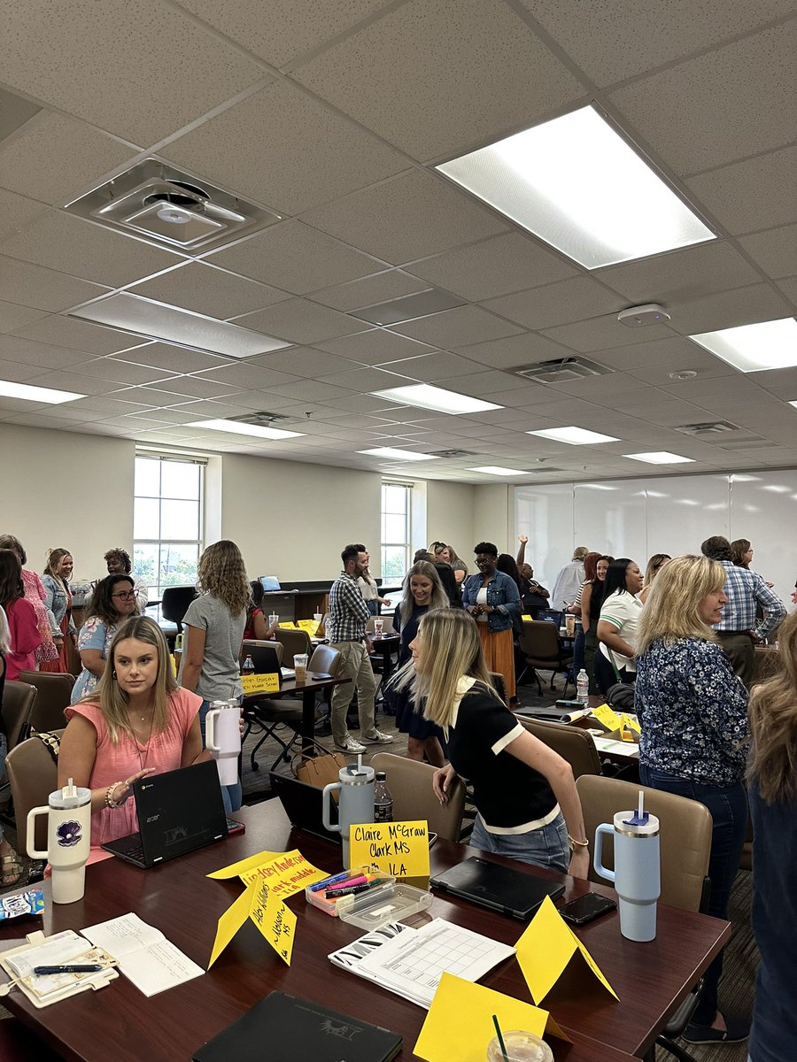 Jennifer Schroeder (@schroeder4_jenn) on Twitter photo Welcome to FISD, Secondary ELAR New Hire teachers! So happy you are here. <a href="/FISD_elar/">Frisco ISD Secondary ELAR</a> Welcome to FISD, Secondary ELAR New Hire teachers! So happy you are here. <a href="/FISD_elar/">Frisco ISD Secondary ELAR</a>