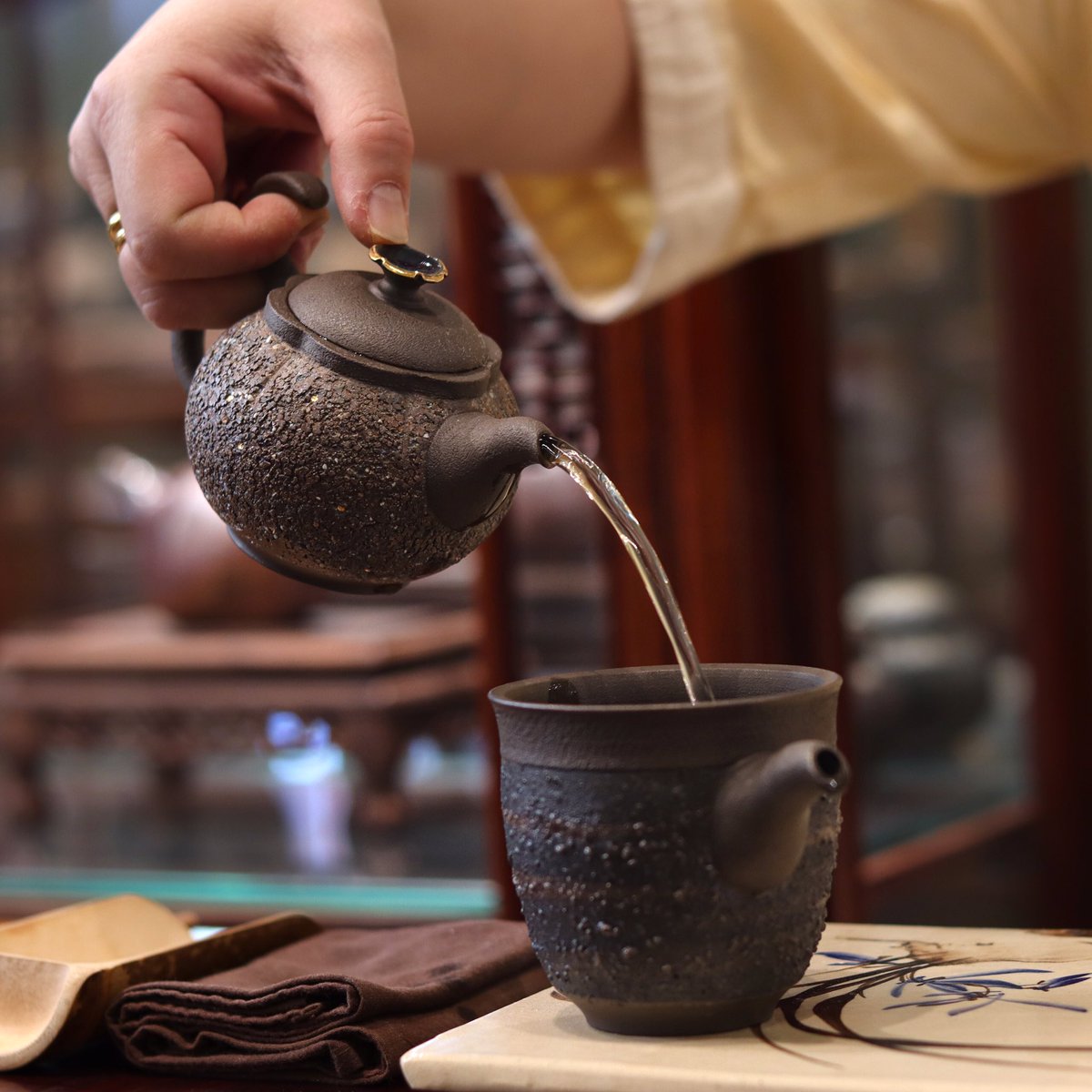 Fangtea's tweet photo. Rooted in timeless traditions, yet elevating the sense of comfort to new heights.
#teatime🍵 #sipandsavor #hobby #teaphotography #cozytime #tealife #simplepleasures #teamoment https://t.co/YvBmKa2uDS
