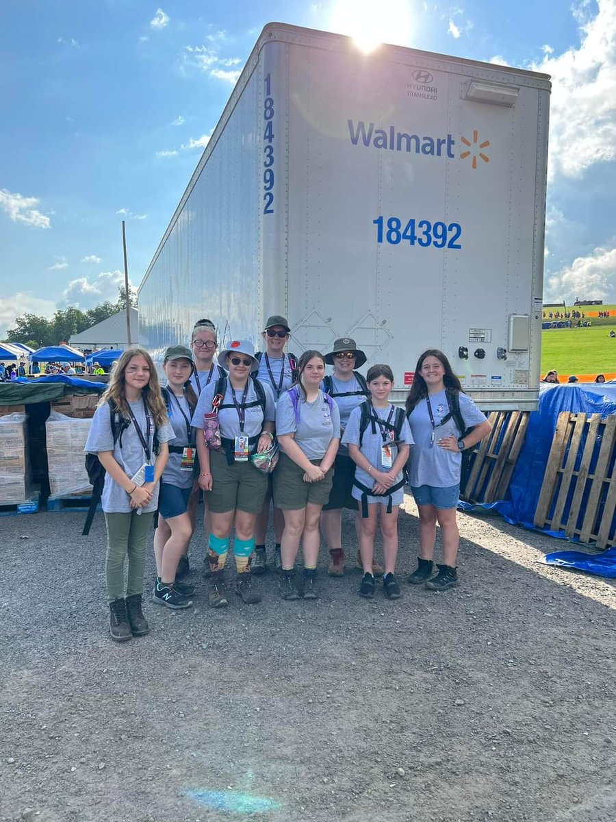 dmhaggerty2's tweet photo. Troops 4302 and 4317 from Arbuckle and Cherokee Councils worked a service project. Each buddy pair filled a flood bucket with $75 worth of cleaning supplies for distribution to families in need. A total of 5000 buckets will be assembled. #NatJamboree23 #thankswalmart https://t.co/HHGLQIEBNb