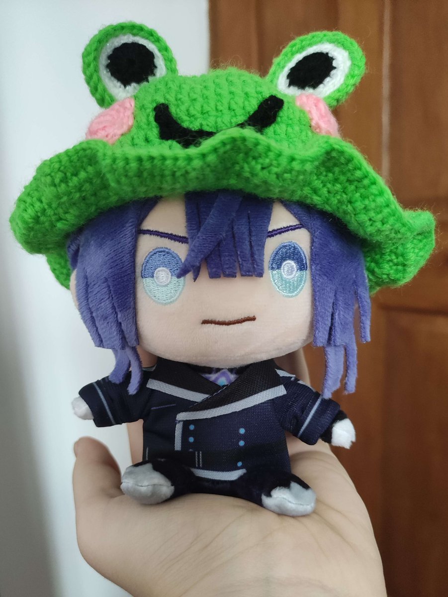 vncn_c's tweet photo. nagao with frog hat!🐸 https://t.co/LiLjI8Re8n