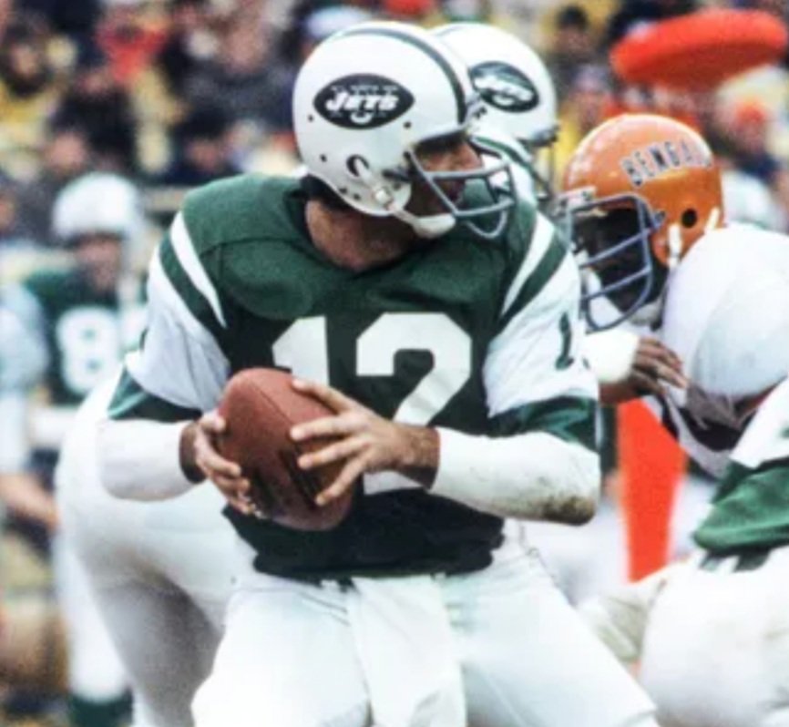 ScottOrr12's tweet photo. @PFF How are they not this uniform https://t.co/prHBYh2m2K