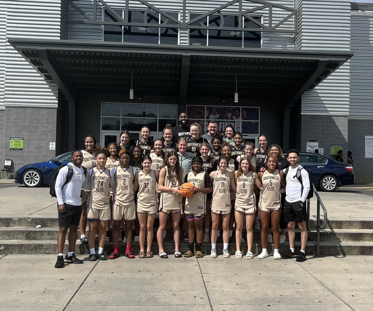 Kendal Brueggen (@kendalbrueggen) on Twitter photo I’m sad that summer ball has come to an end but I am so grateful for the relationships I built and progress I made. I want to especially thank Dylan, Chelsea, and my coaches for everything and I can’t wait for next summer!!
<a href="/SW_Elite_/">Southwest Elite</a> <a href="/BritKnowsBetter/">Britt.</a> <a href="/CN3Training/">Craig Nicholson</a> <a href="/iseeaaron/">Aaron Nicholson</a> I’m sad that summer ball has come to an end but I am so grateful for the relationships I built and progress I made. I want to especially thank Dylan, Chelsea, and my coaches for everything and I can’t wait for next summer!!
<a href="/SW_Elite_/">Southwest Elite</a> <a href="/BritKnowsBetter/">Britt.</a> <a href="/CN3Training/">Craig Nicholson</a> <a href="/iseeaaron/">Aaron Nicholson</a>