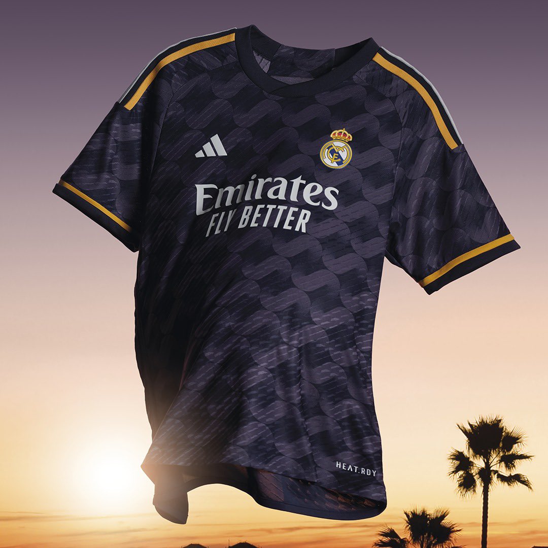 Thekitman786's tweet photo. Real Madrid away kit 23/24 👑 
check bio to order👇
#RealMadrid #madrid #football #Real #jersey https://t.co/77UZQ0Lc6Z