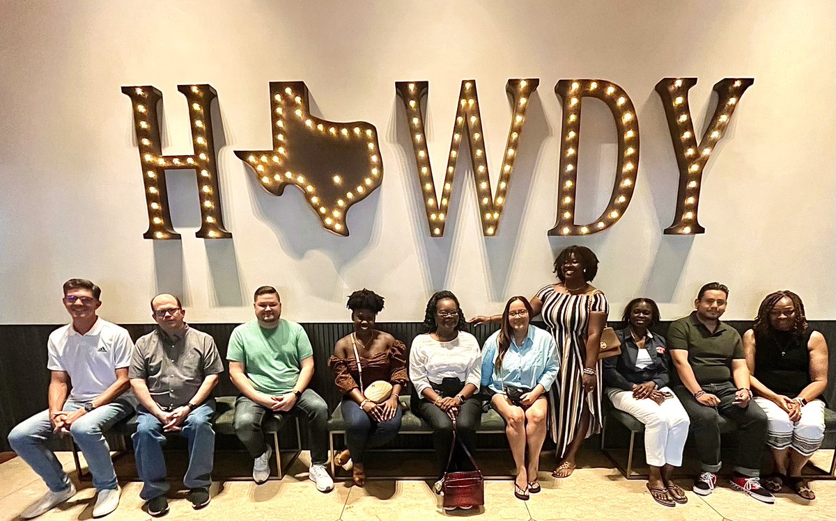 Davis9_AISD's tweet image. Day 1 : IB training was a success!! #AldineRising #IBjourney  #ATX