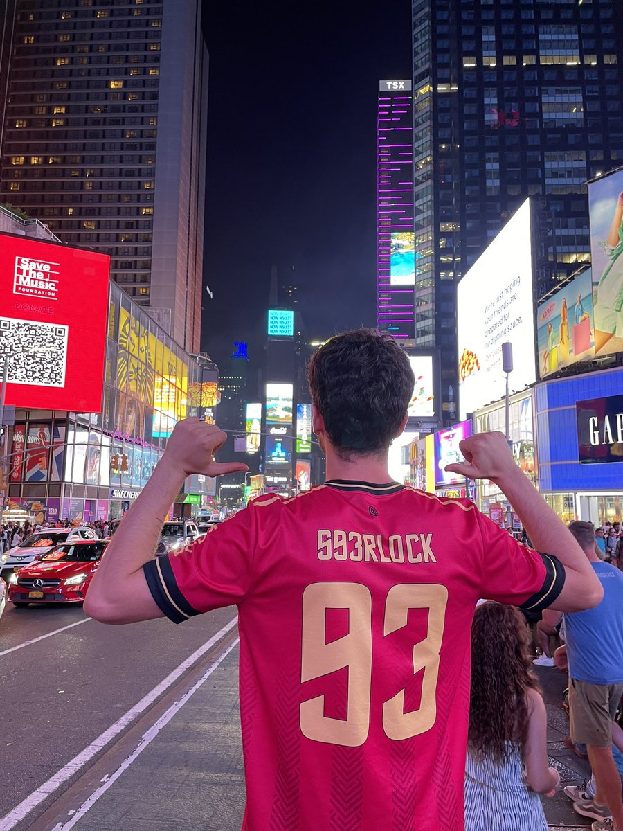 Un grande in bocca al lupo ai miei compagni che questa sera si giocheranno la coppa del nonno! 🔥