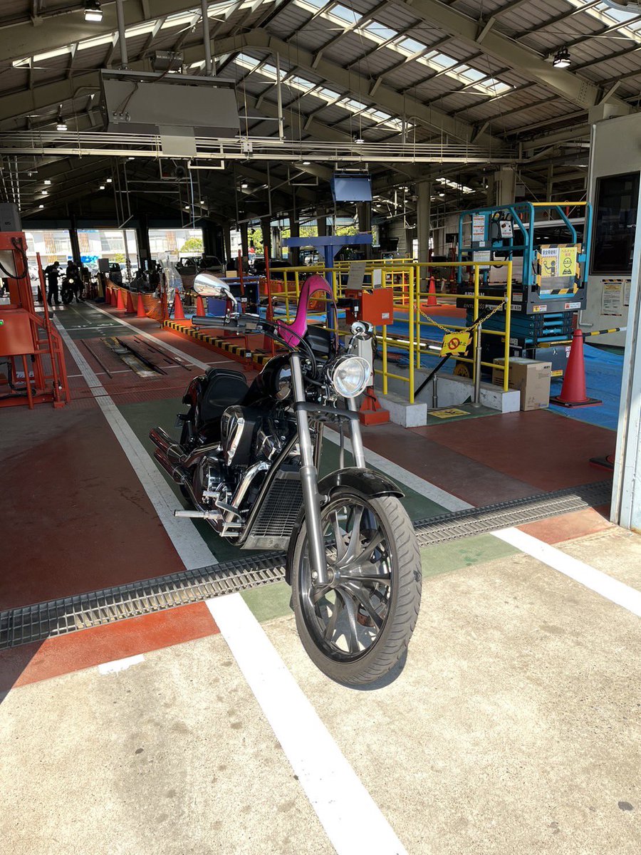 eternity_masaki's tweet photo. 本日朝イチでVT1300CX車検です！ https://t.co/IbGUDz4kX4