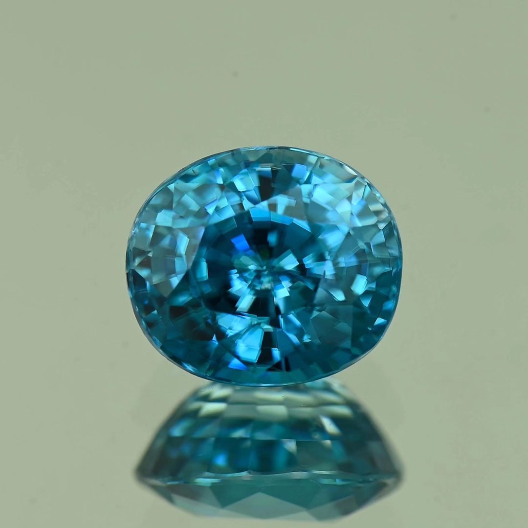 agta_gems's tweet photo. See some of our amazing exhibitors at the AGTA GemFair™ Denver at HardRock Summit!😍 

1. Pala International, Inc. at booth #HS321
2. 3090 Gems at booth #HS327
3.Color First at booth #HS114
4. Hari Jewels, Inc. at booth #HS201

#AGTAGems #AGTAGemFairDenver23 #AGTAGemFairDenver https://t.co/wmgz3FAdKg