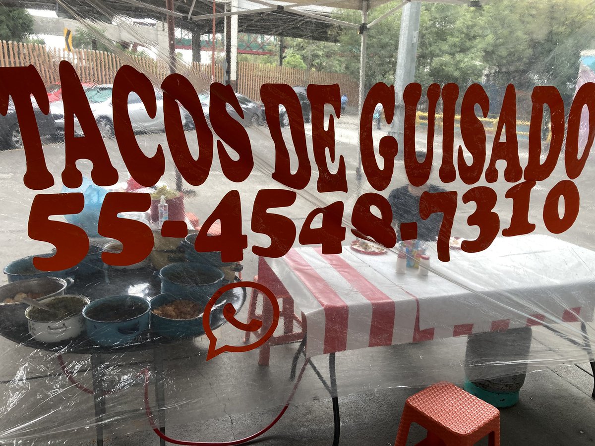 CDMXGringo's tweet photo. #Tacos de #Guisados EXCELENTES en un lugar de las calles sin nombre, cerca de la Plaza Buenavista (Lunes-Viernes solo)
#Albondigas uff, y #MoleVerde SÚPER UFF
https://t.co/r9dDfgV6u4
#StreetFood #MejorDeCDMX #BestOfCDMX https://t.co/Ve8A3Yq5D4