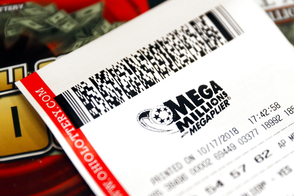 Mega Millions jackpot hits $820 million: How much the winner will actually get https://t.co/ZXH2Vra3tr https://t.co/1wCb5WTrFm