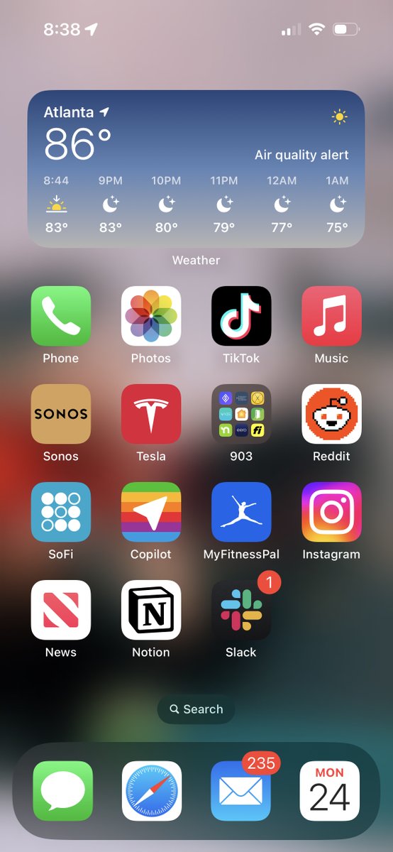 noahbat's tweet image. deleted the twitter app. ✌️