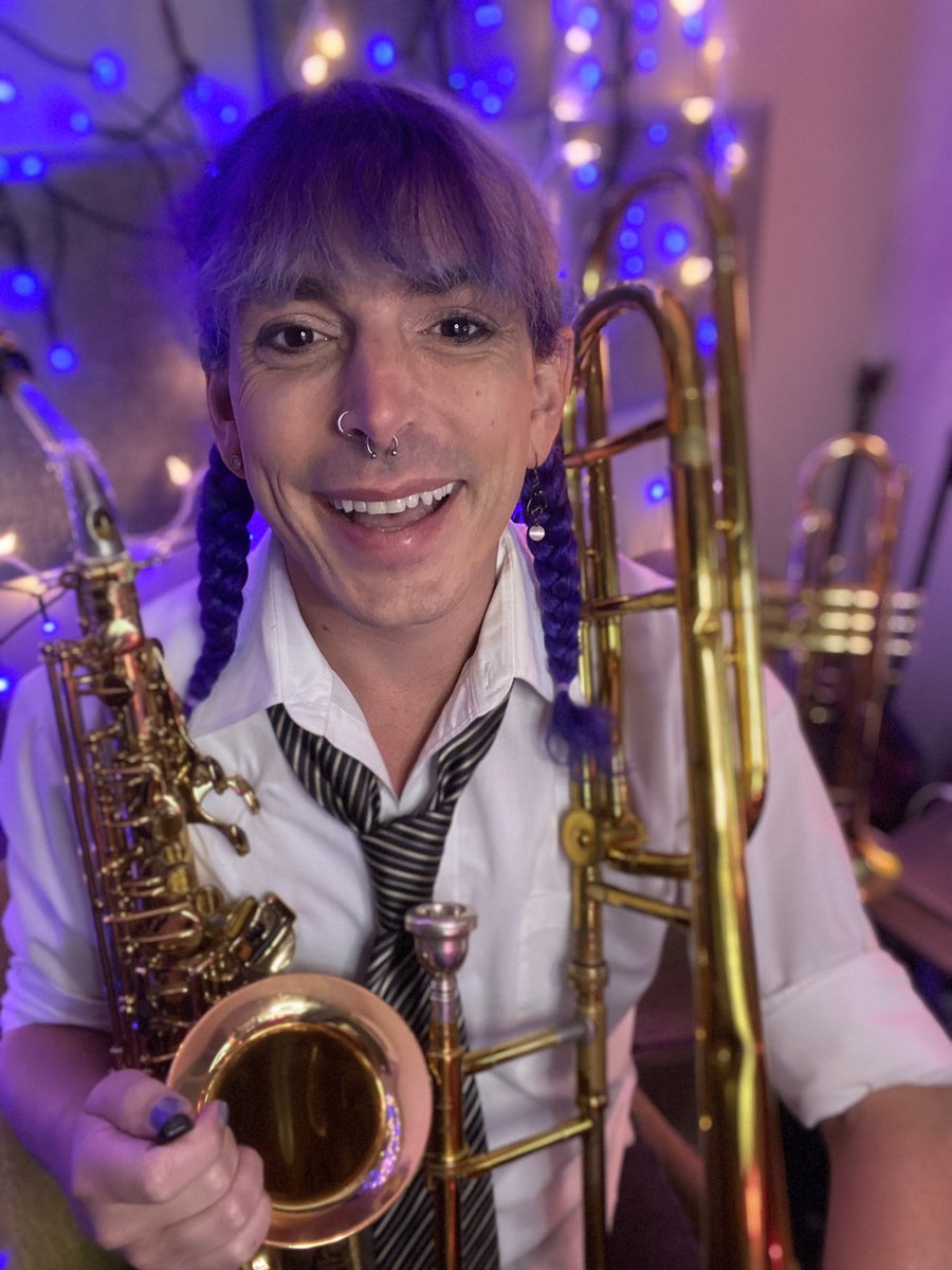 🎶🎺 toots 🎷🎶 tweet media