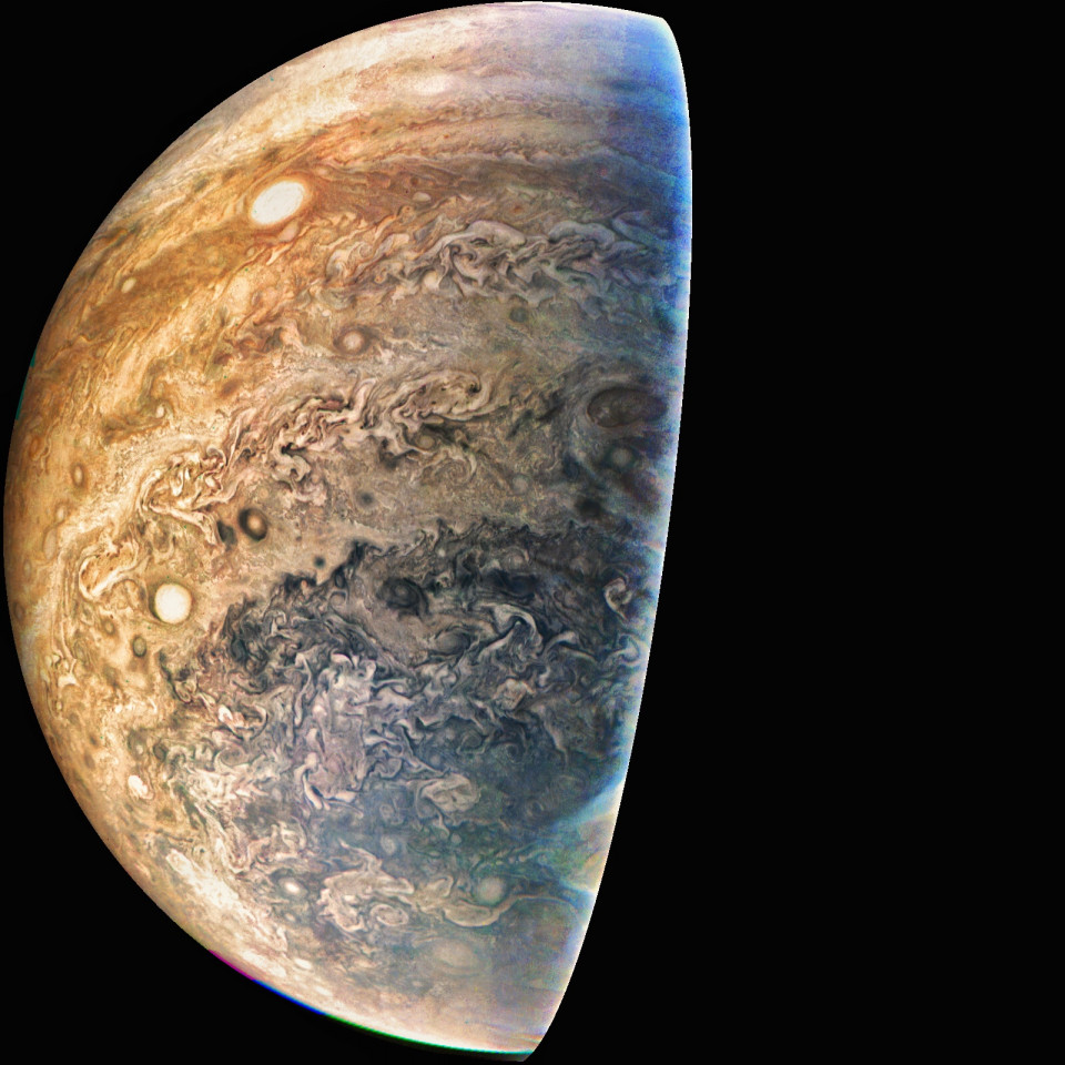 A bit of #Jupiter (@NASAJuno / @SwRI / MSSS / Tim Riordan)