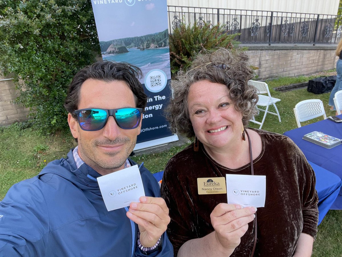 VineyardOFSHR's tweet photo. Our West Coast Director of External Affairs, Erik Peckar represented Vineyard Offshore at @ChamberEureka's Summer Family Fun Mixer at @RacintheAcres last week. Vineyard Offshore sponsored a night of fun for the Eureka community! #VineyardOffshore #California #Eureka #Summer https://t.co/e8uJsuxThz