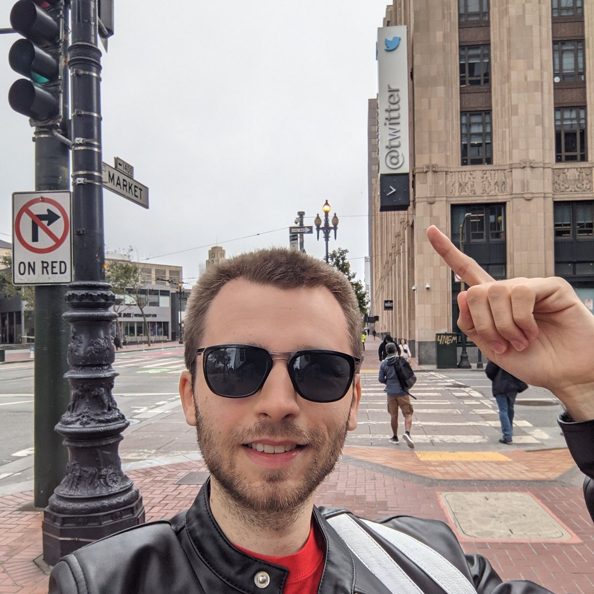 Sébastien Meeùs tweet media