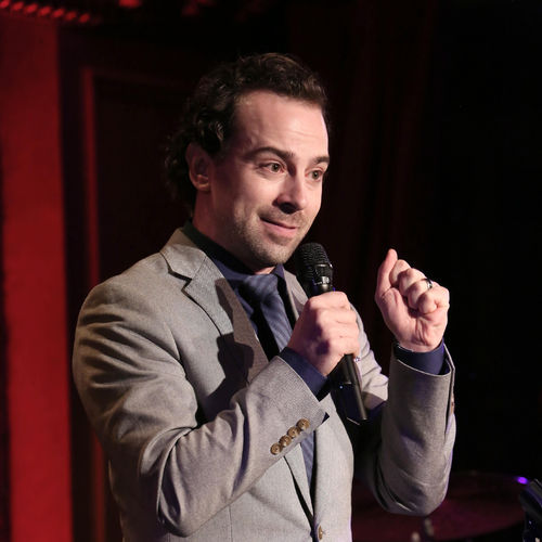 We deliver the tasty vibes here on MM Radio with Stinger thanks to <a href="/CARUSOtheArtist/">CARUSO</a> Listen here on mm-radio.com