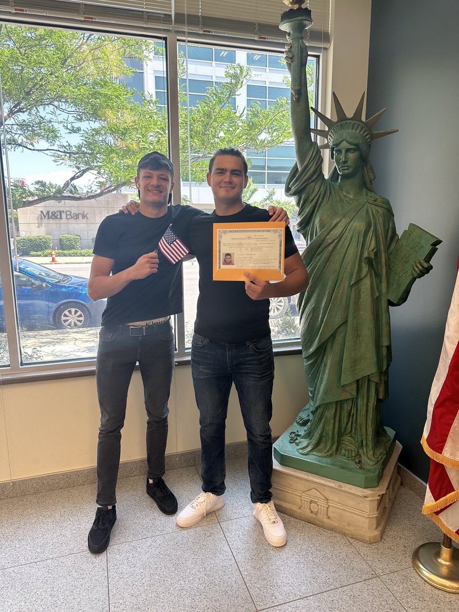 Blessed to say I am a US citizen.